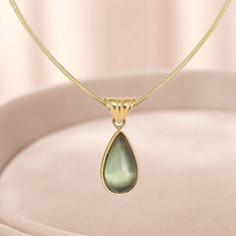 Raindrop; glass necklace
