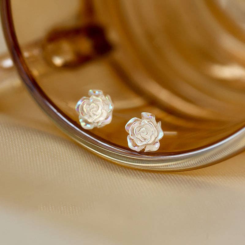 The Sparkle of Responsibility: Why Ethical Jewelry Matters